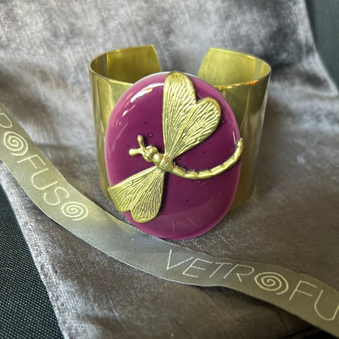 Bracciale Gipsy con applicazione libellula su ovale plum Daniela Poletti ordinabile