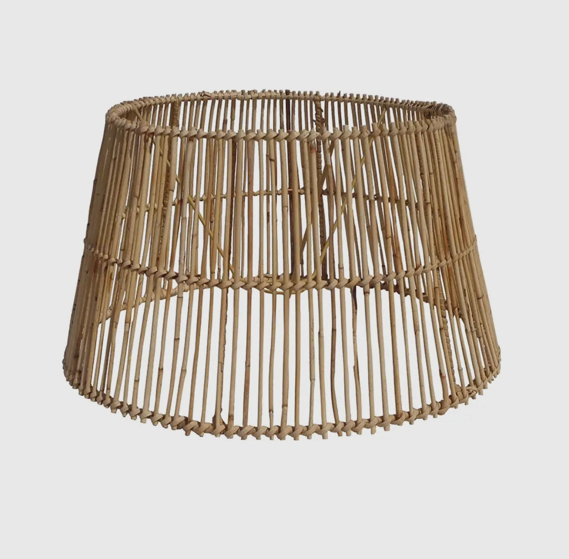 Paralume conico in rattan naturale palma