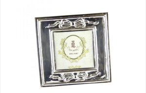 Cornice quadrata in sheffield inglese con fiocchi