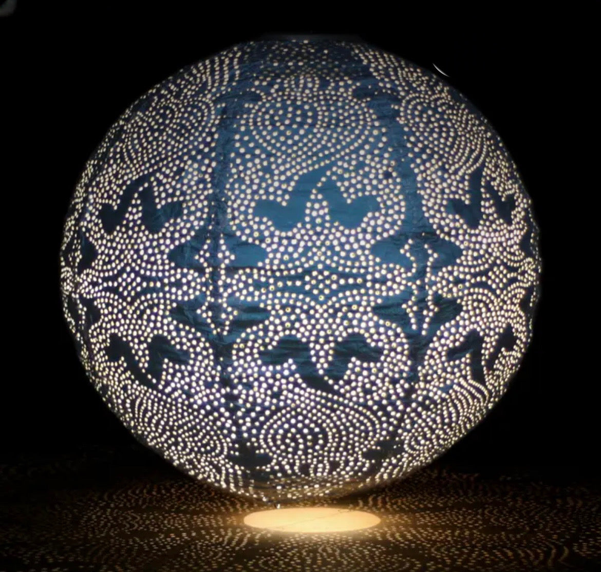 Lanterna a globo blu ricaricabile a luce solare
