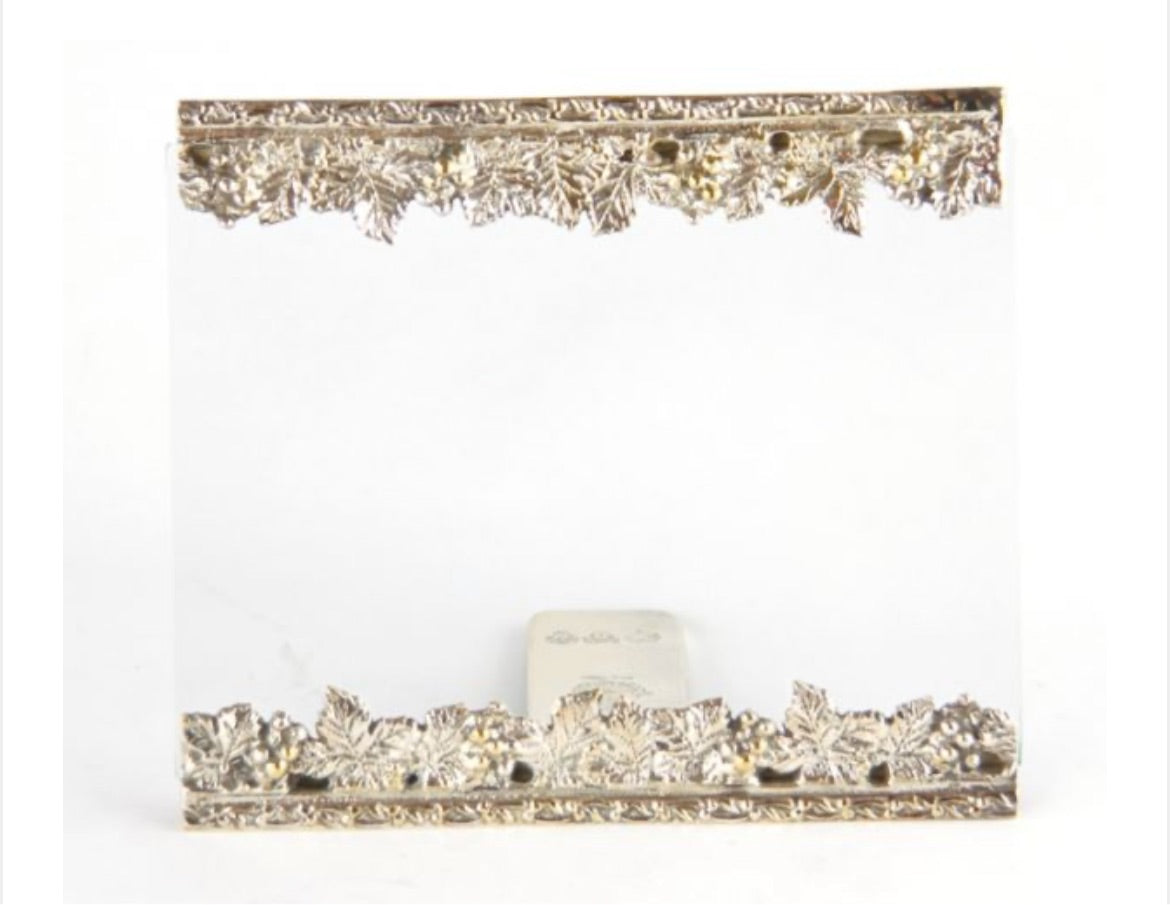 Photo frame frame in Sheffield and crystal with grape frieze