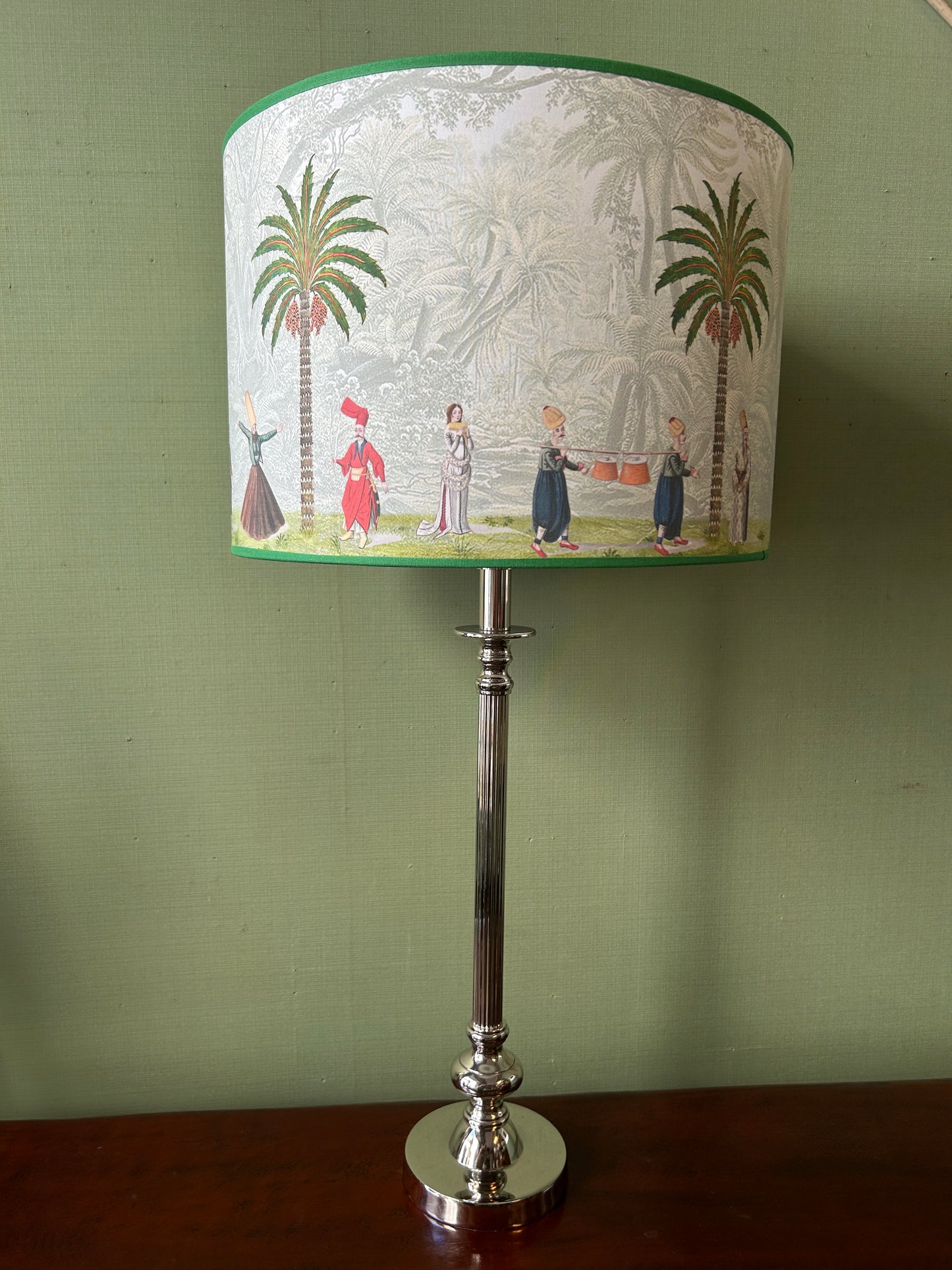 Lampada in acciaio con paralume Dardanelli