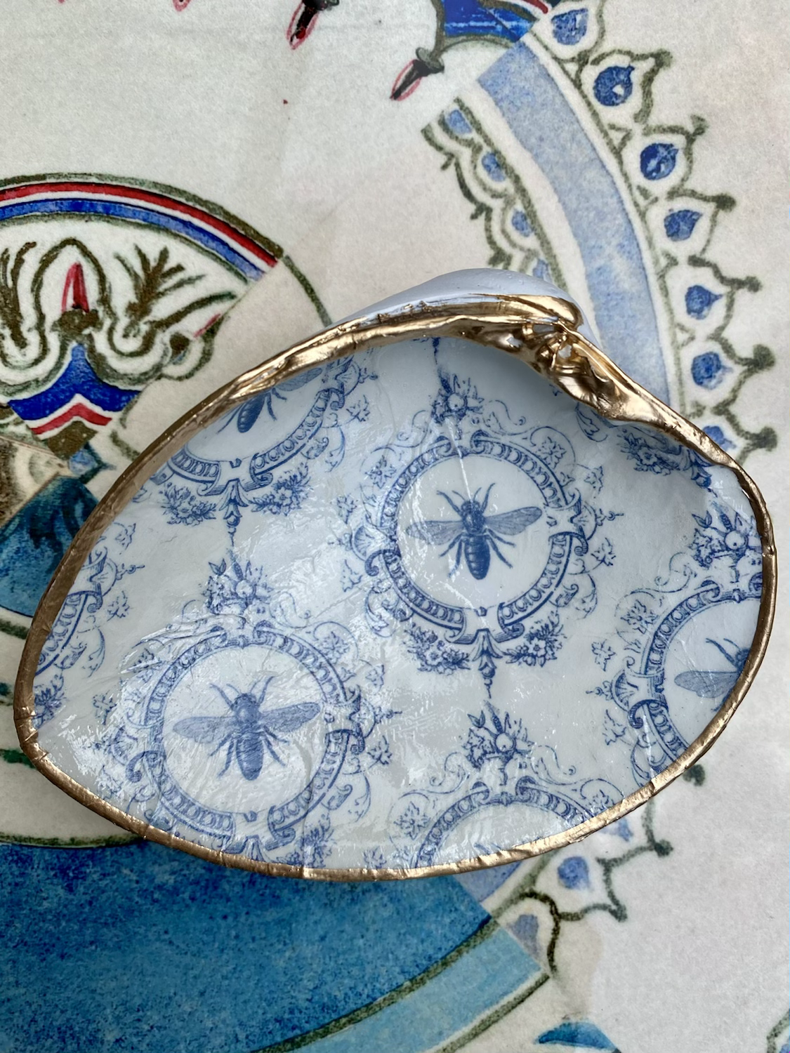 Coquille décorée