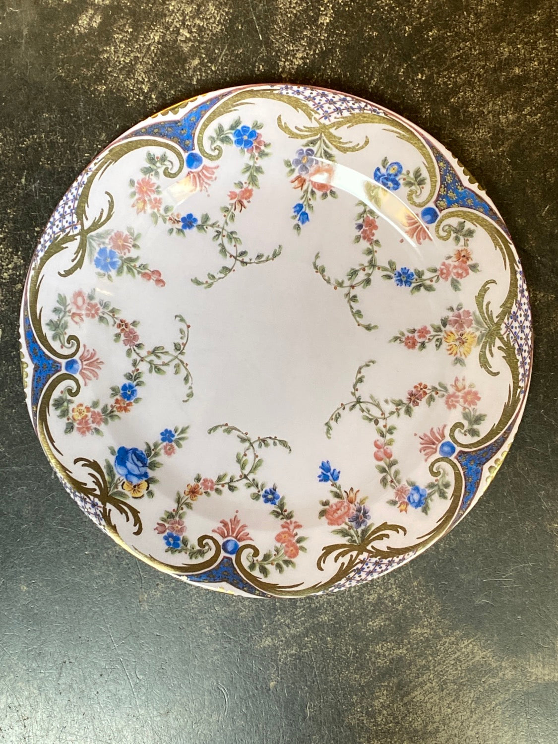 Piatto in latta della Royal collection