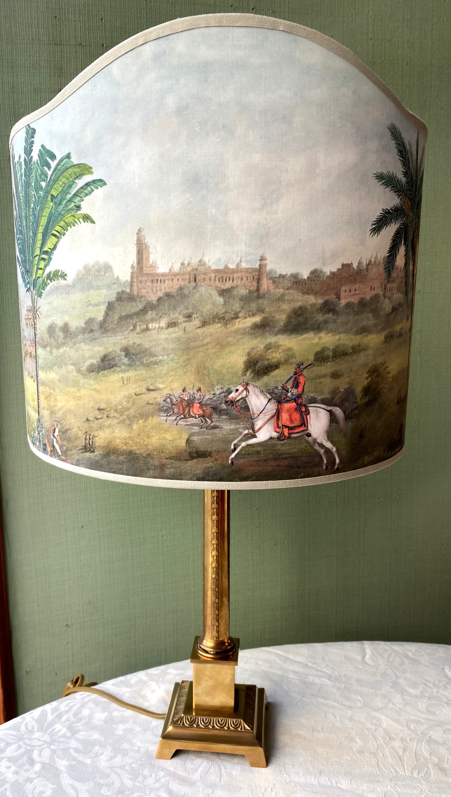 Lampada in ottone antica con ventola India cm 35