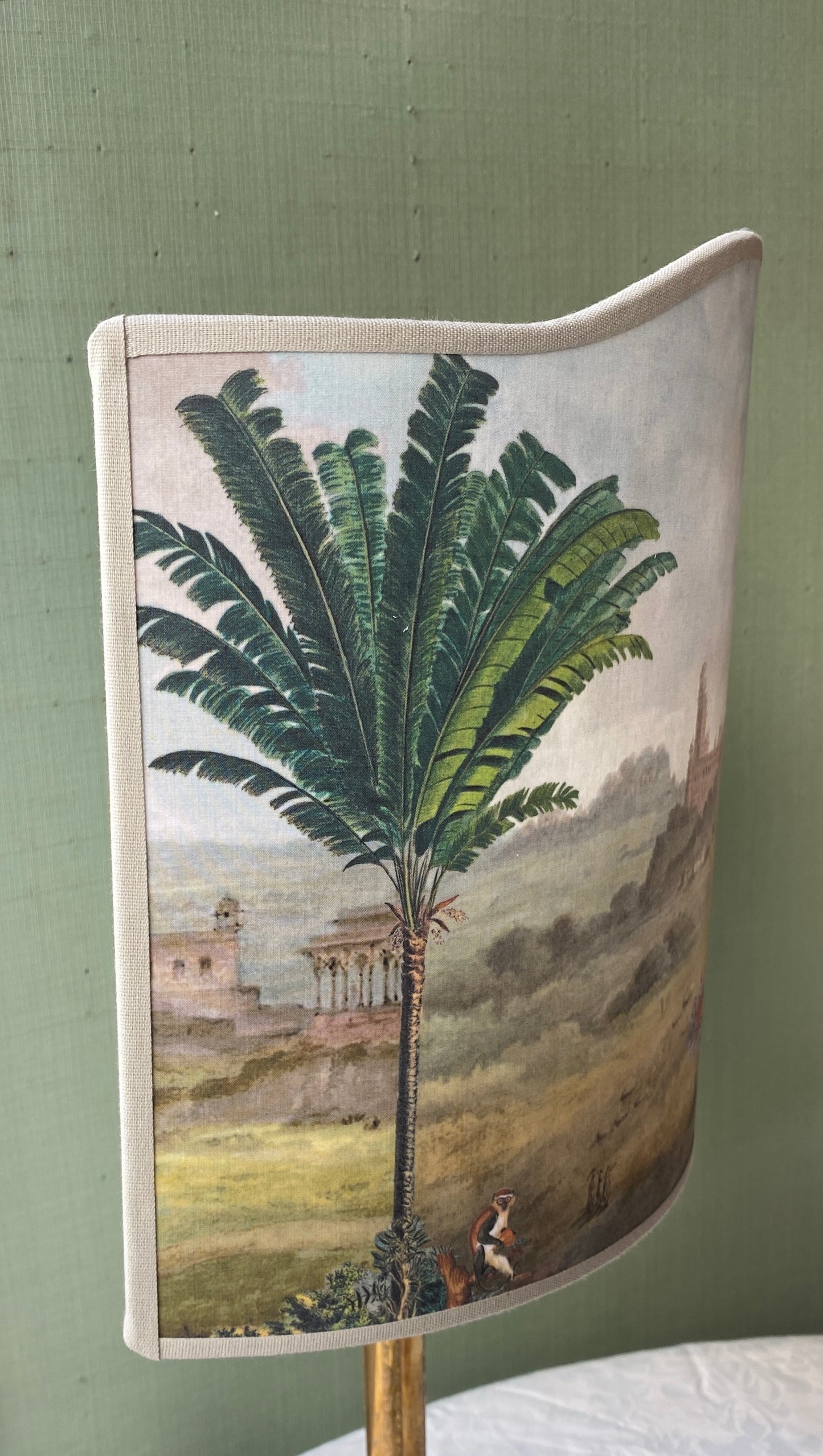 Lampada in ottone antica con ventola India cm 35