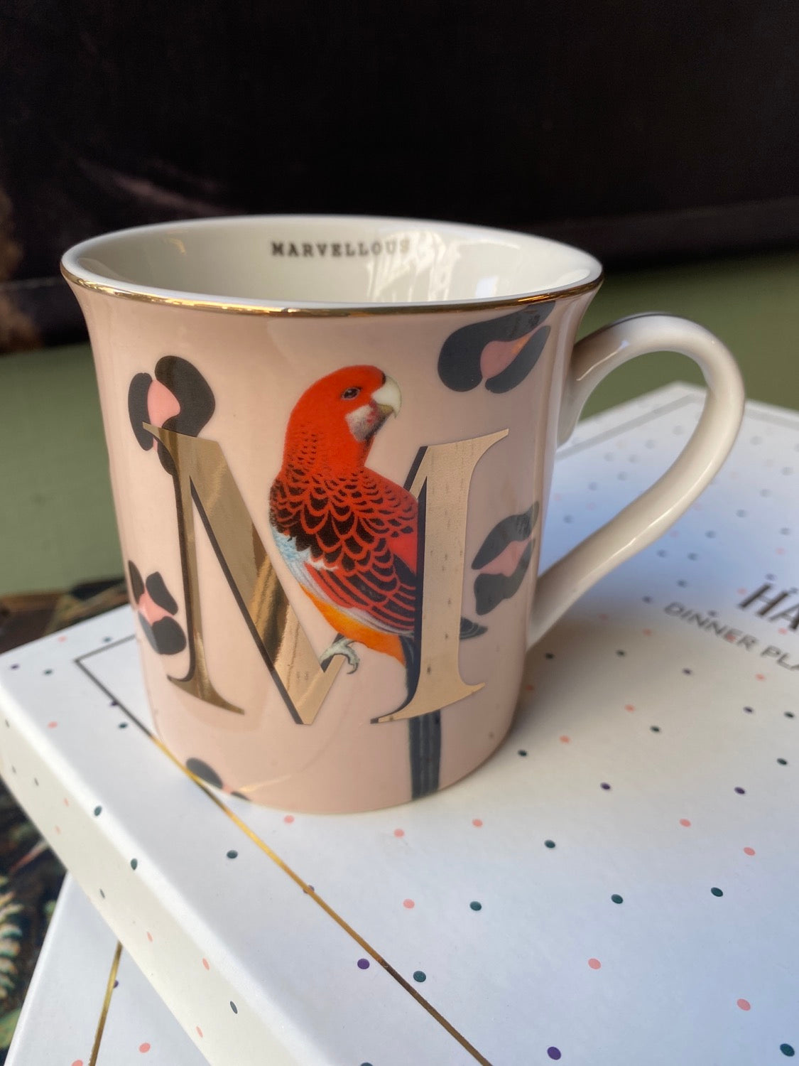 Mug lettera M Marvellous