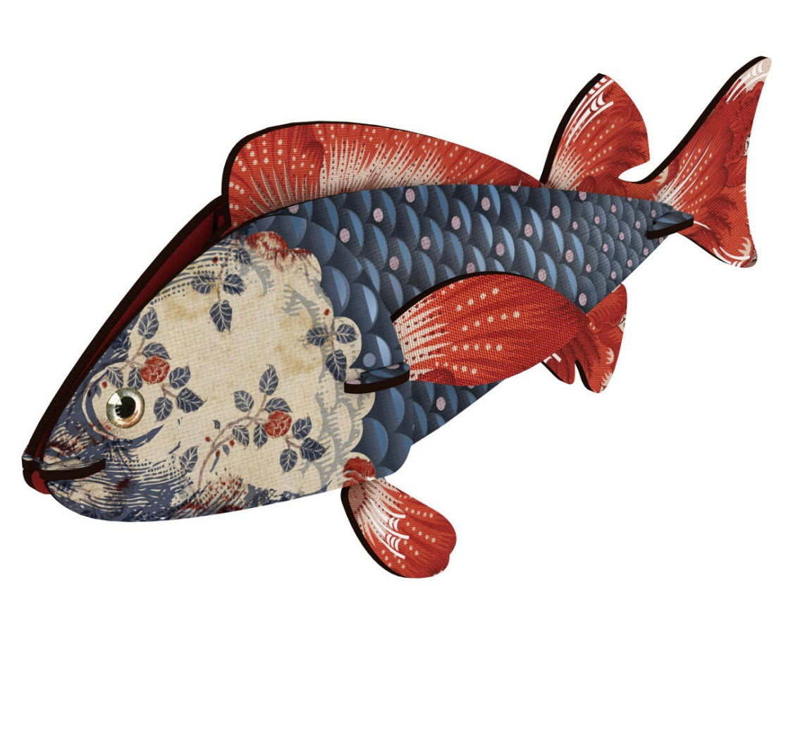 Heartbreaker medium decorative fish