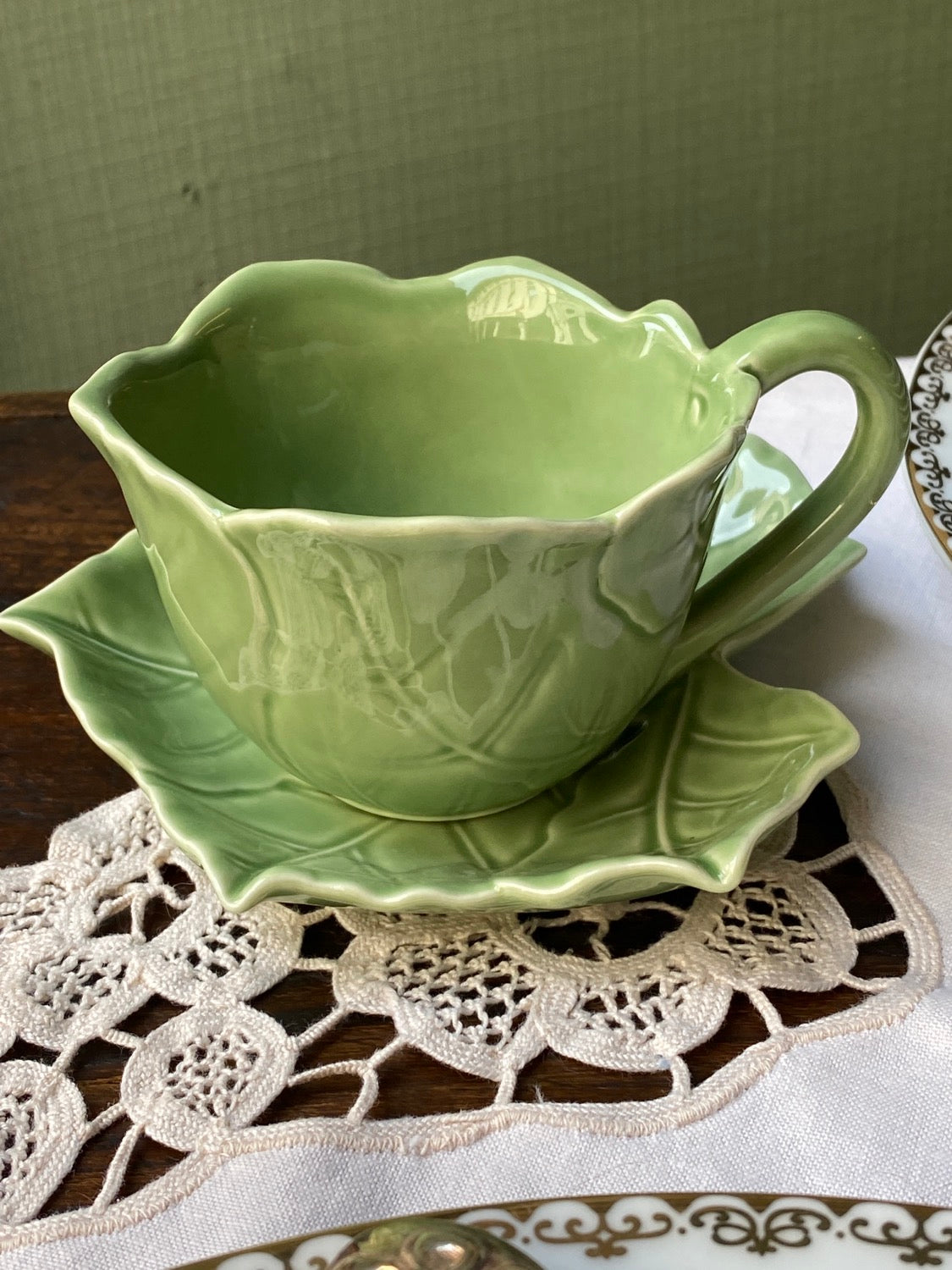Tazza caffè in ceramica foglia