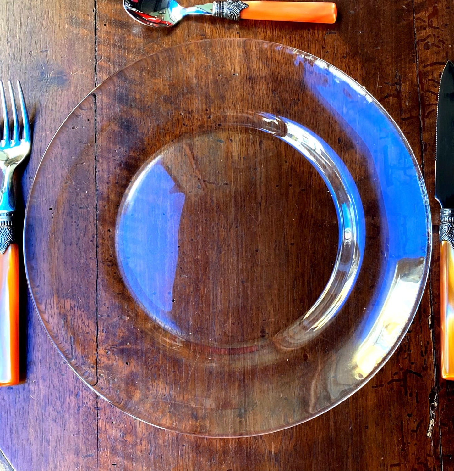 Transparent glass dinner plate