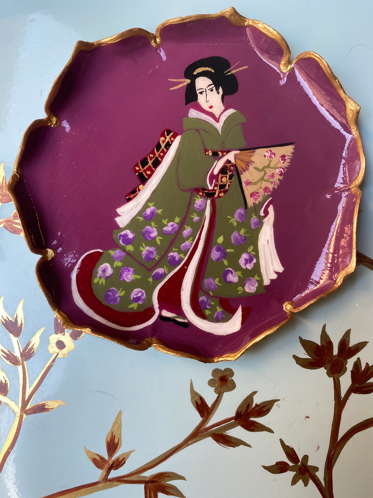 Assiette à pain Geisha réalisée sur commande