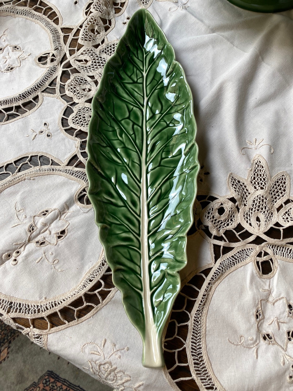 Portuguese ceramic leaf