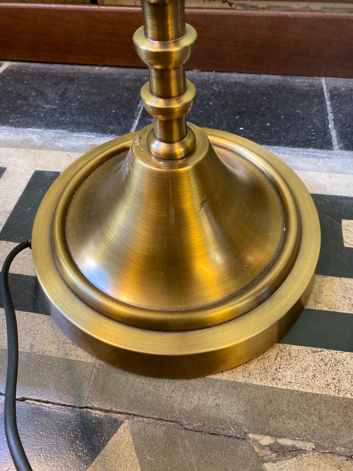 Lampadaire en laiton avec abat-jour
