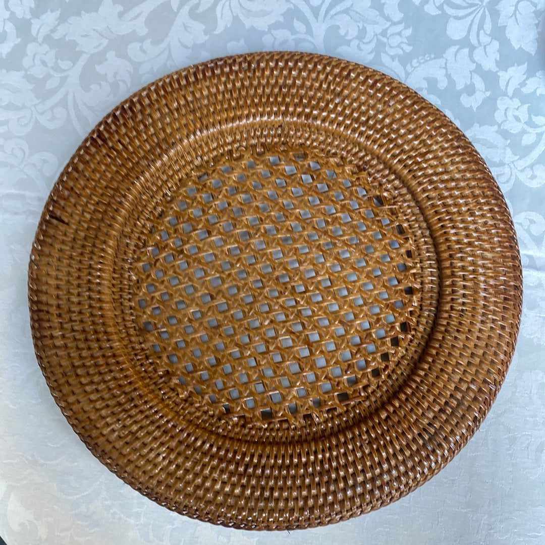 Honey rattan charger
