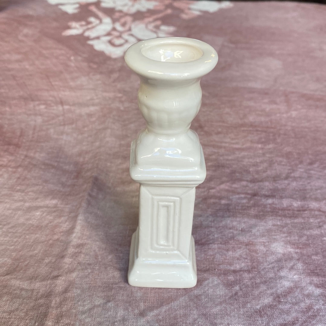 Pillar with vase for centerpiece composition