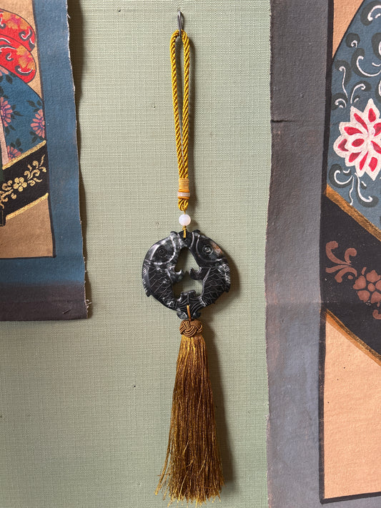 Nappina Feng shui pesci neri screziati nappa oro