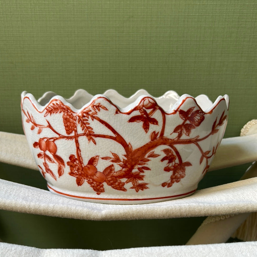 Oval cachepot with orange chinoiserie decoration