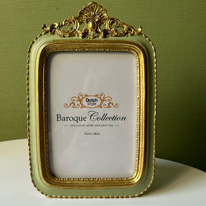 Linear gold green photo frame