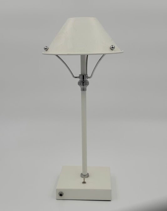 Lampada ricaricabile in acciaio bianca