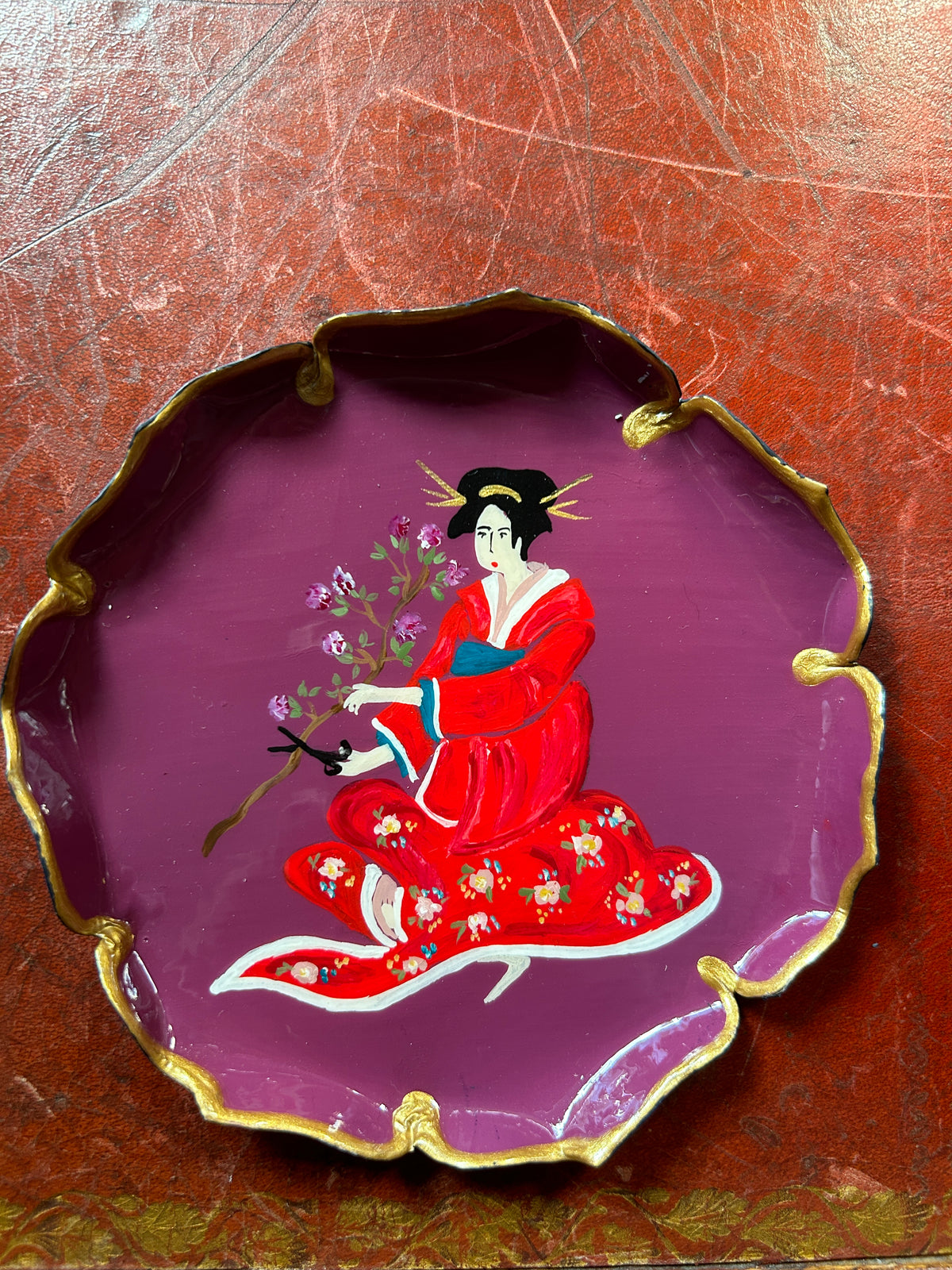 Soucoupe à pain ou boîte à bijoux geisha