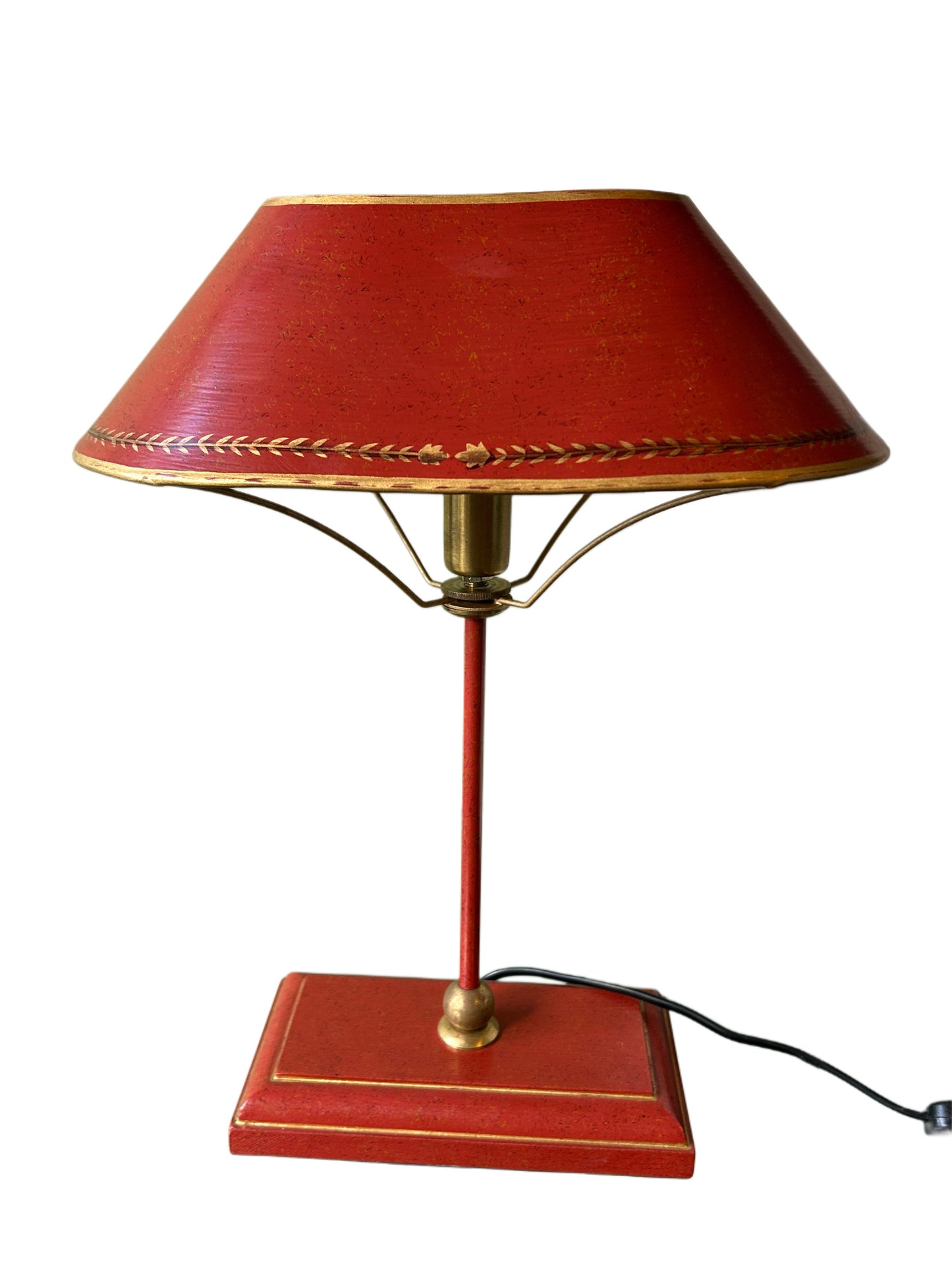 Lampada con paralume in metallo rossa e oro
