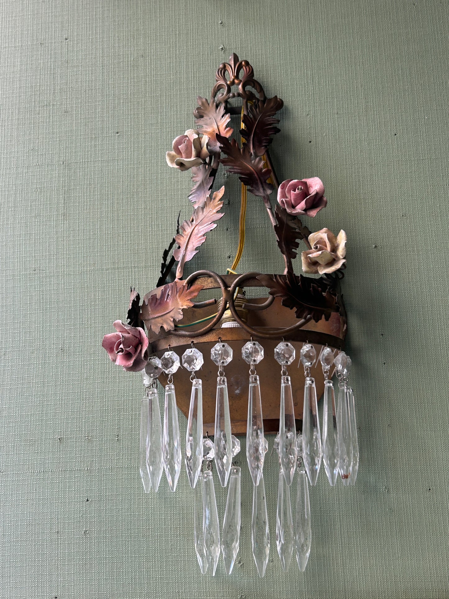 Applique Antiche  rose con gocce , coppia di 2