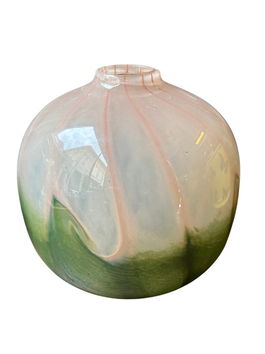 Vaso basso verde e rosa cipria