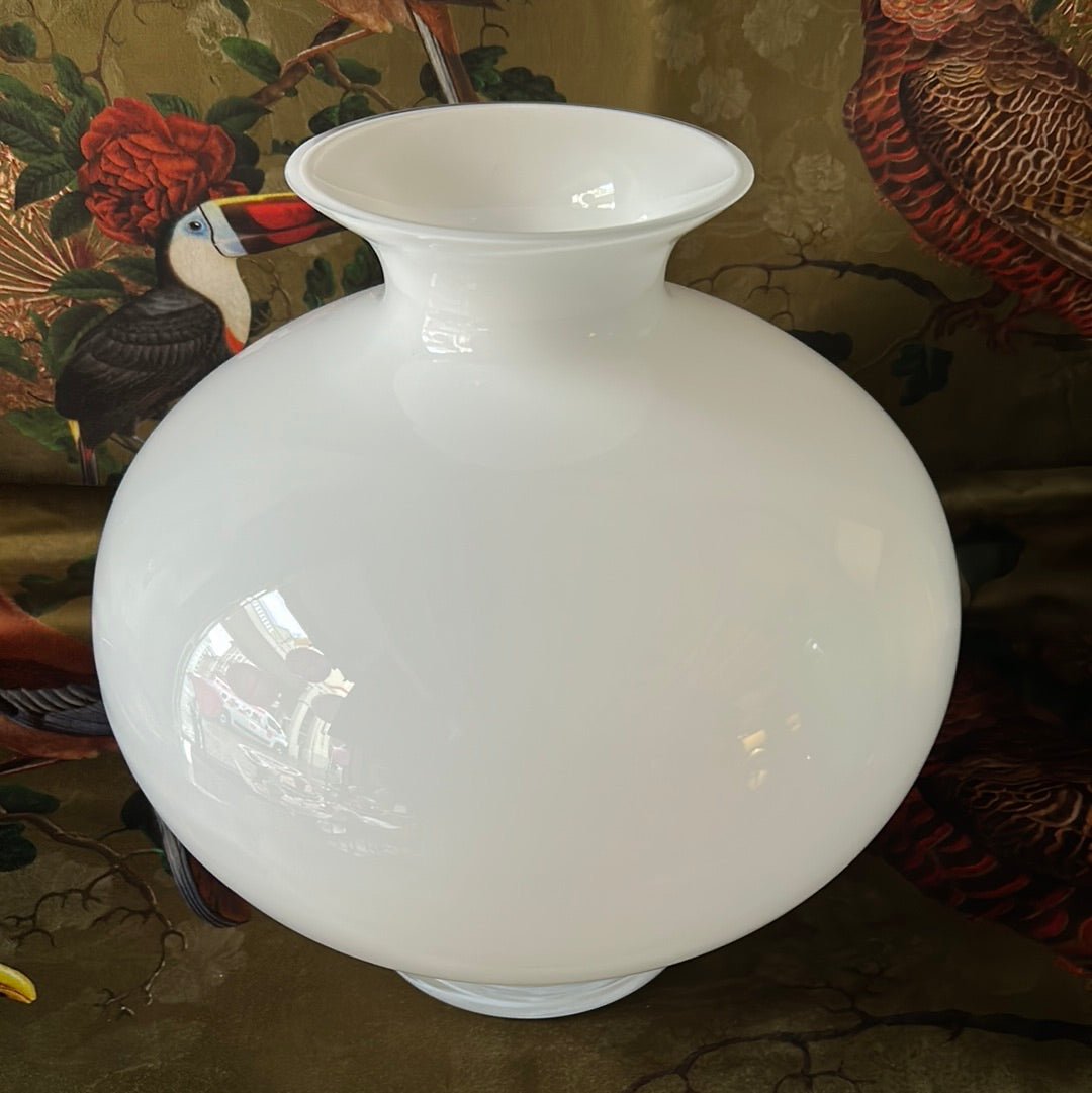 White Aurora vase 32 cm