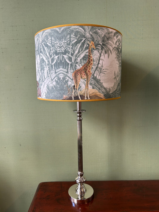 Column steel lamp with jungle lampshade