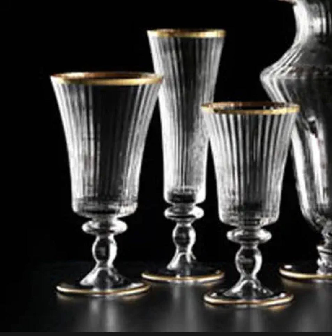 Royal flute in Nason Moretti Murano blown glass with two gold threads