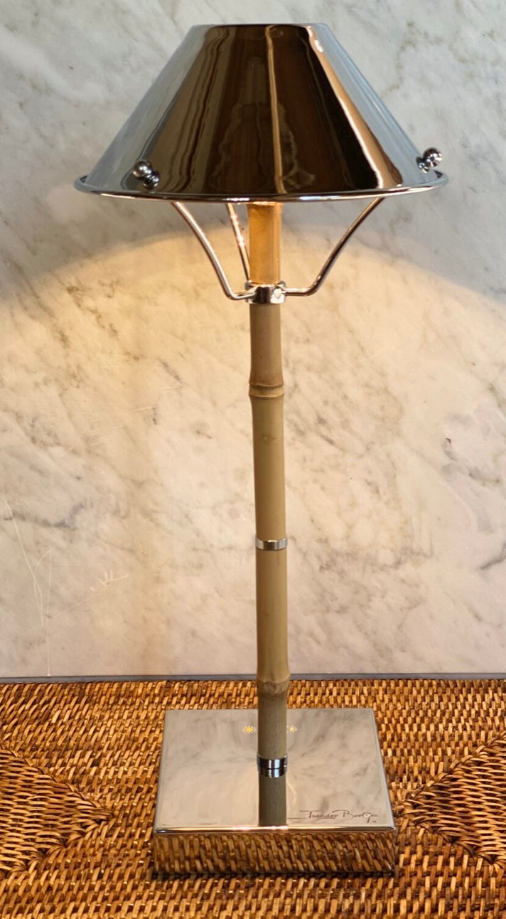 Lampada ricaricabile da tavolo in bambù senza fili