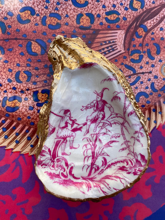 Decorated shell