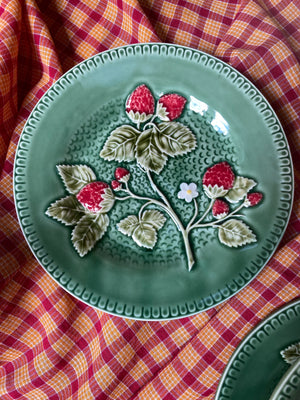 Fruit plate with strawberries