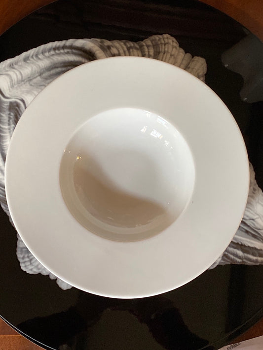 No. 6 wing-shaped soup plates 23 cm White