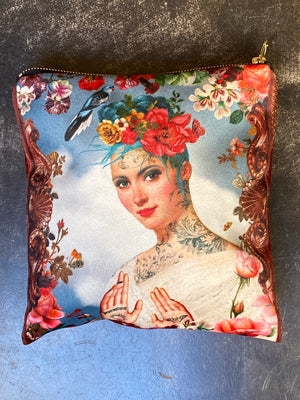 Le Printemps velvet cosmetic bag