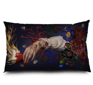 “Amen” cushion