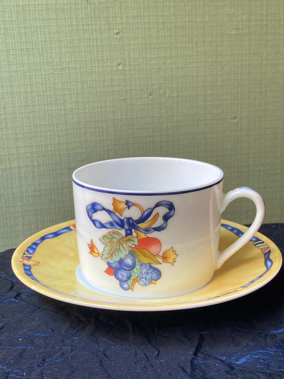 Tasse à thé Bernardaud Borghèse
