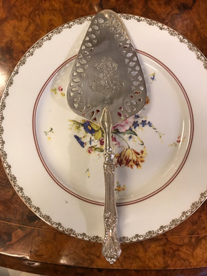 Cake shovel in Sheffield