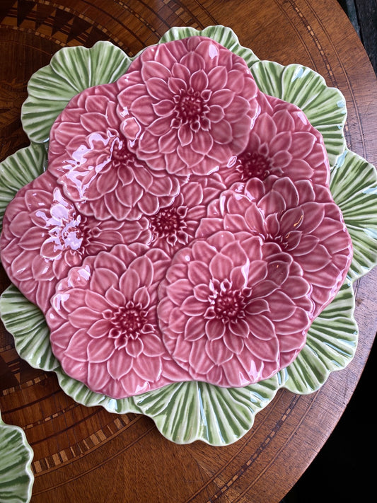 Maria Flor pink dinner plate