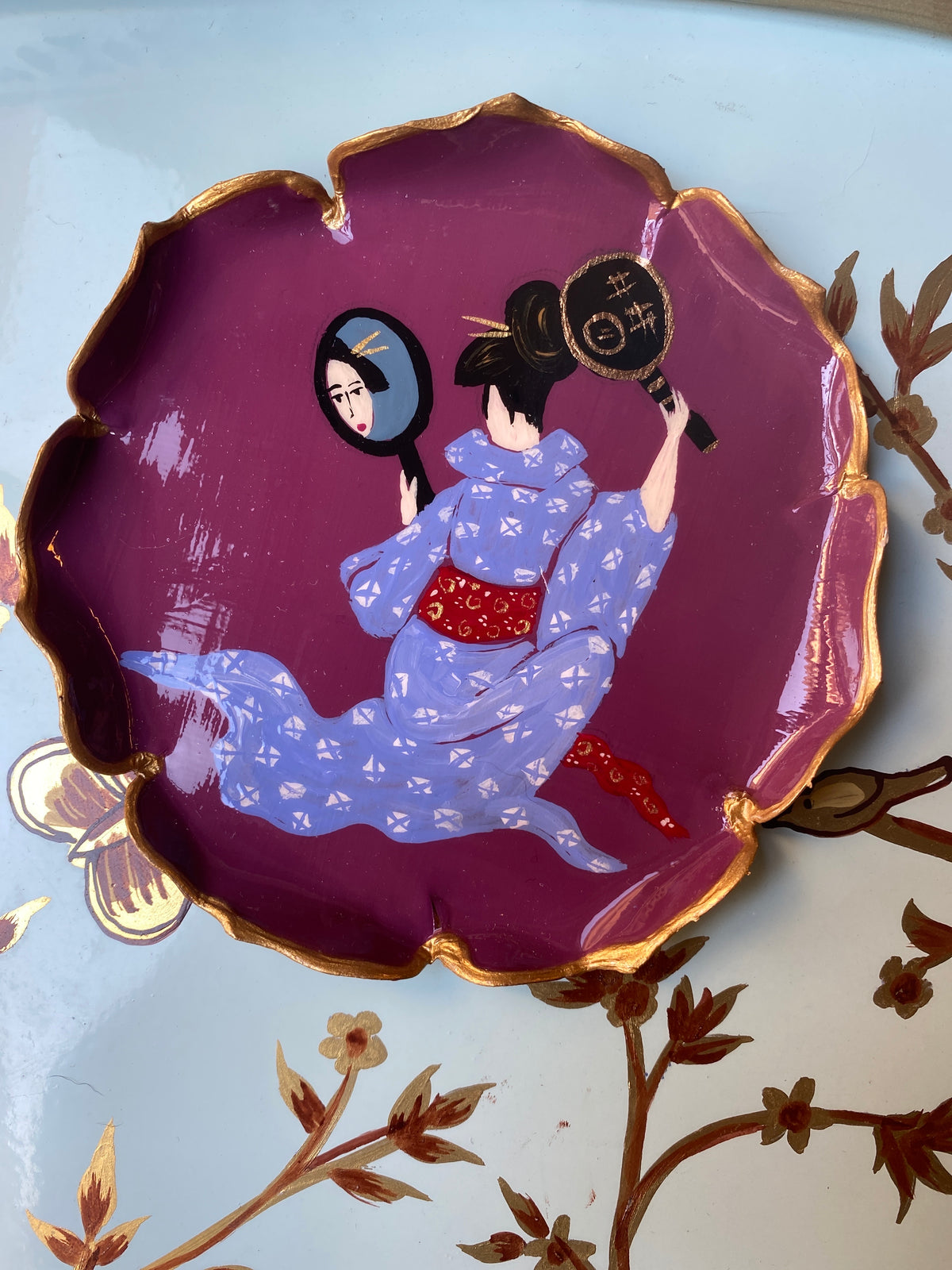 Assiette à pain Geisha réalisée sur commande