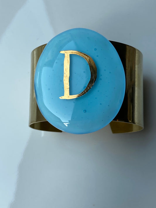 Bracelet en verre fondu bleu clair D Daniela Poletti peut être commandé
