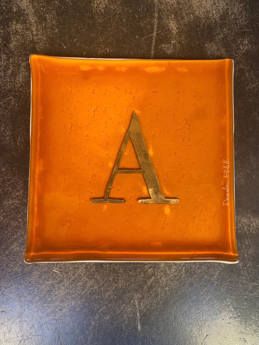 Caramel pocket tray letter A Daniela Poletti can be ordered