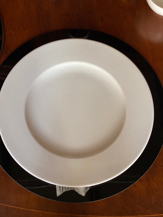 Round serving plate White 33 cm