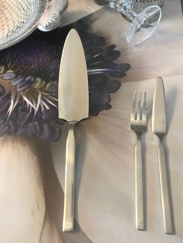 Fish cutlery set for 12 people with Christofle steel serving shovel