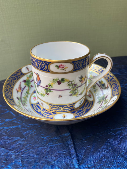 Limoges collector's mug Ancienne Manifacture Royale Aux Aigrettes