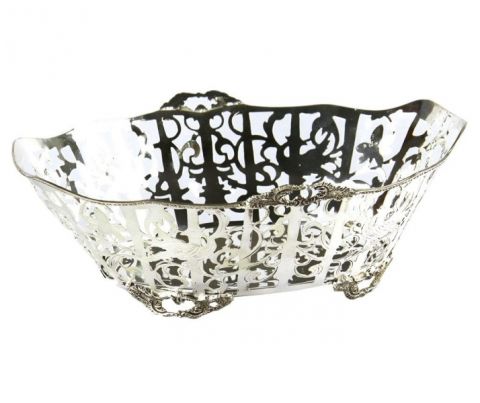Centerpiece fruit bowl