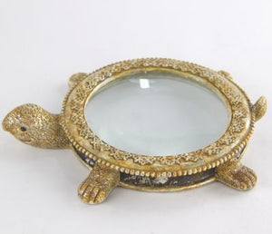 Tortoiseshell lens