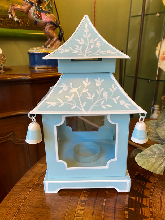 Pagoda light blue candle holder
