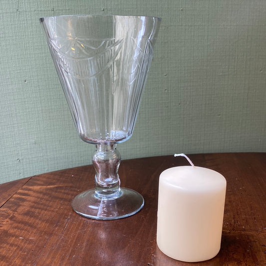 Goblet glass or tea light