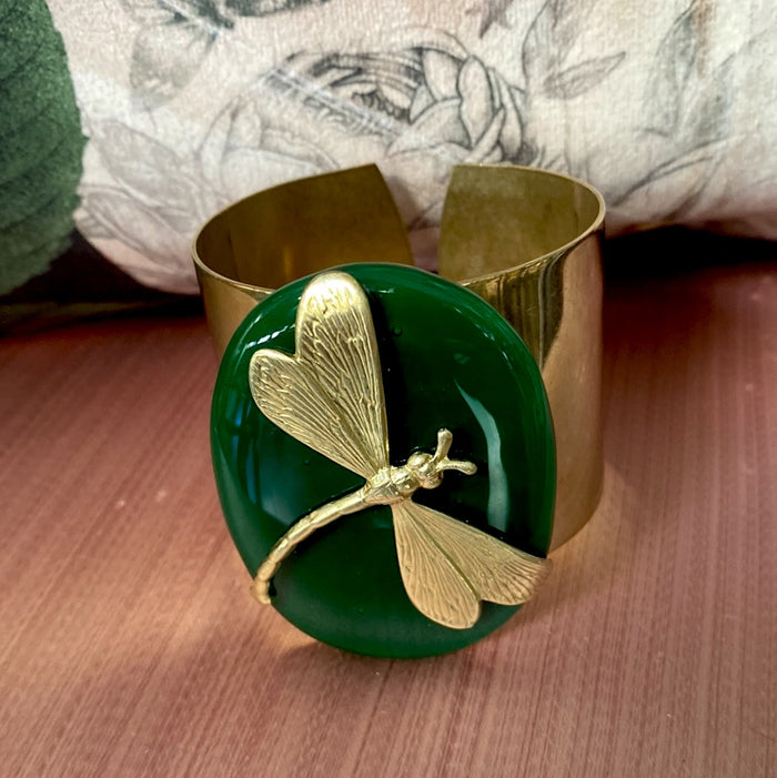 Bracciale con libellula placca dark jade Daniela Poletti ordinabile
